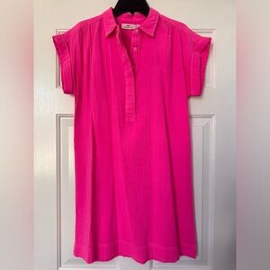 Vineyard Vines hot pink dress. Size small